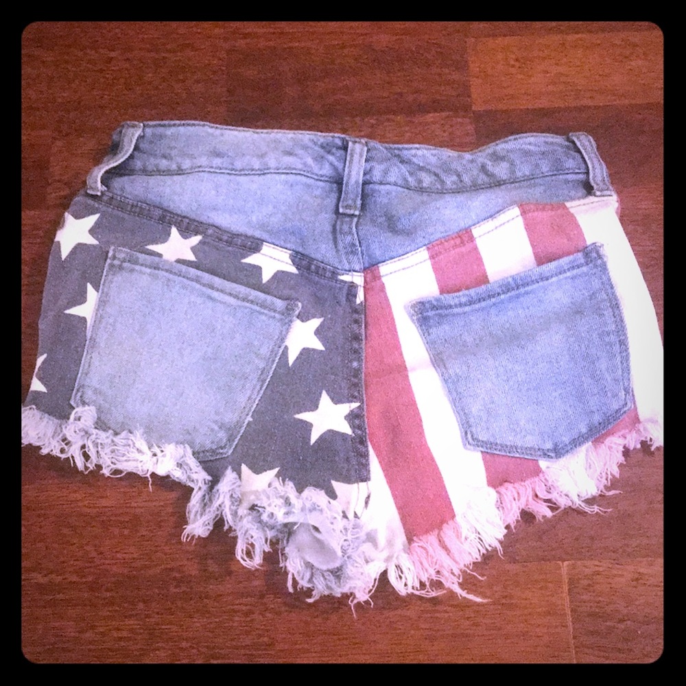 Mossimo American Flag Shorts ❤️